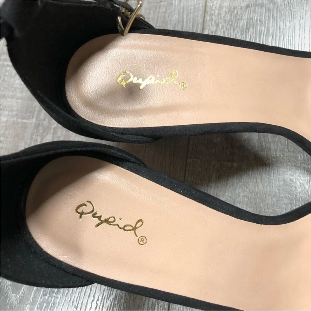 Qupid Women’s Heels Size 10 Color Black